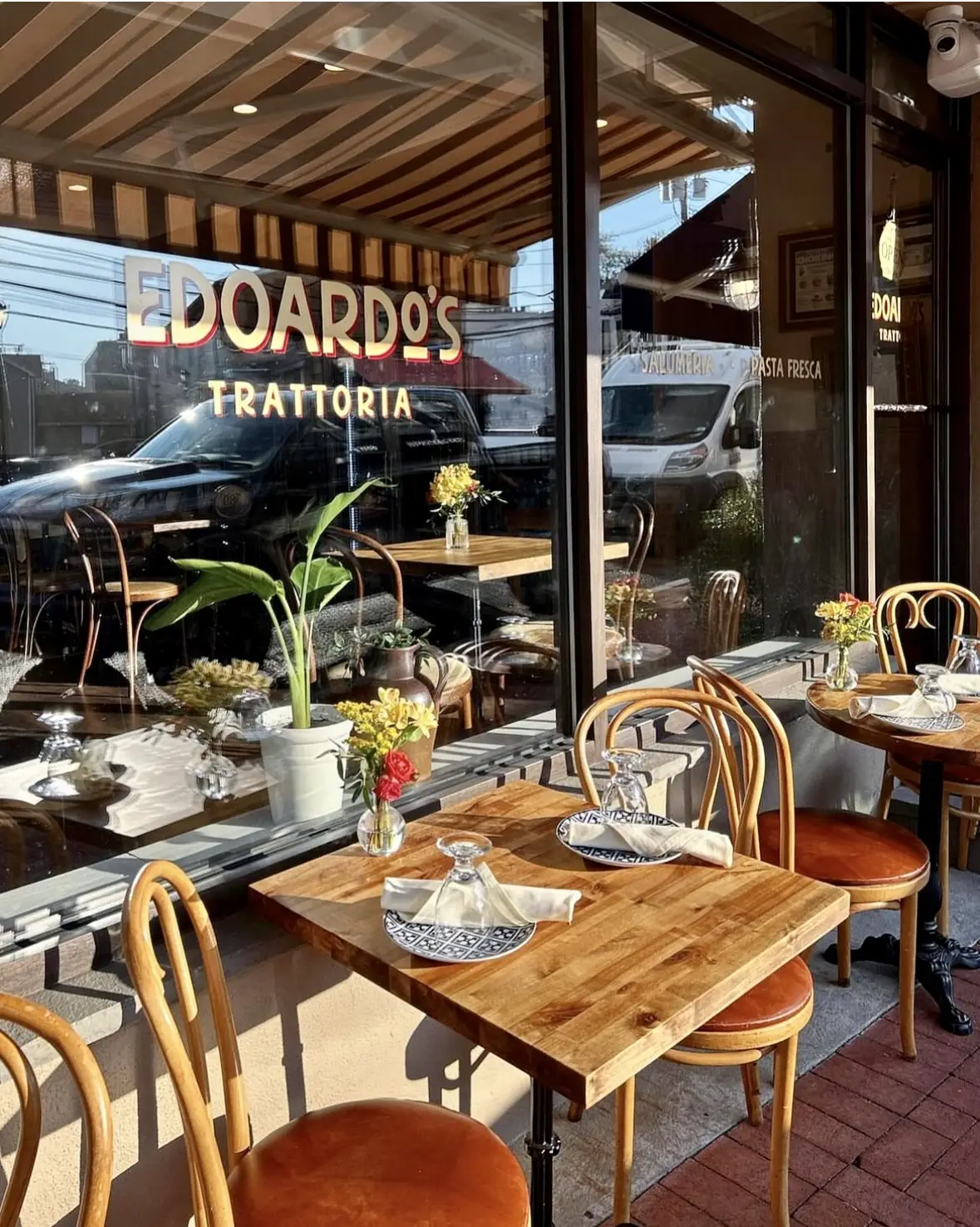 Edoardo's