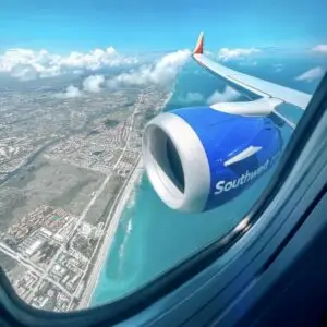 MacArthur Airport