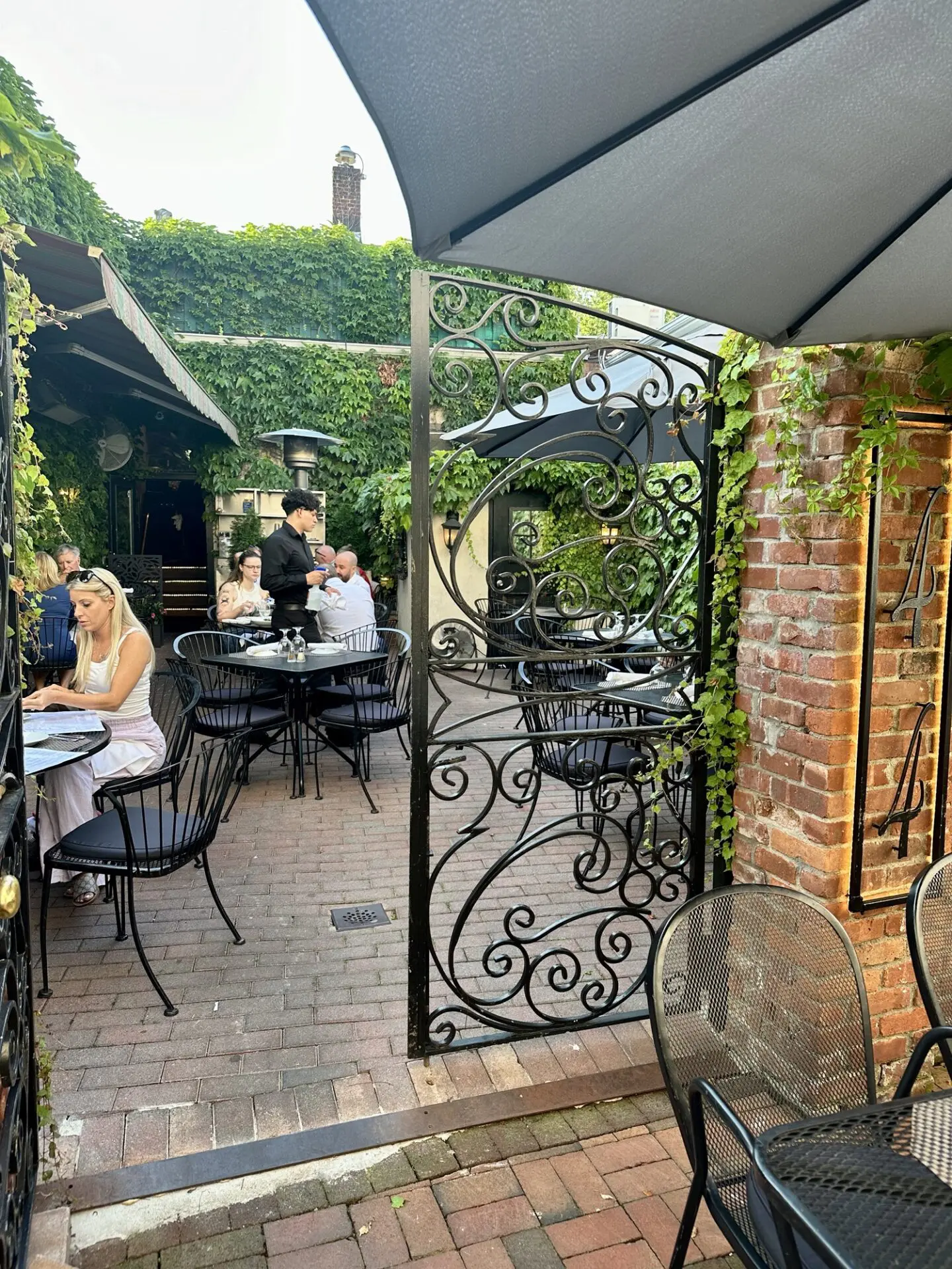 Outdoor dining restaurants long island online