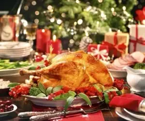 free glass of champagne when you visit elyse boutique in greenlawn-9-1 – Going Local Long Island Restaurants Open on Christmas