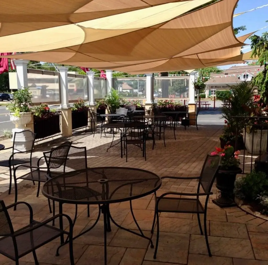 img_1268-1 – Going Local Long Island Outdoor Dining in Islip