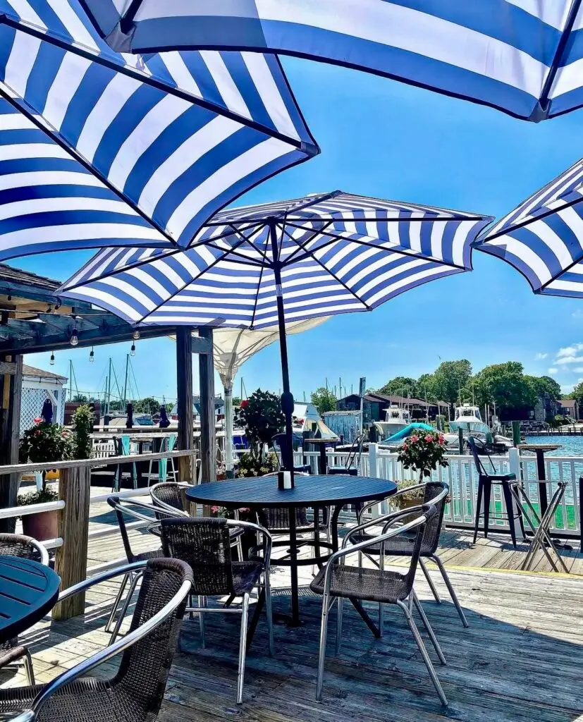 Waterfront Dining