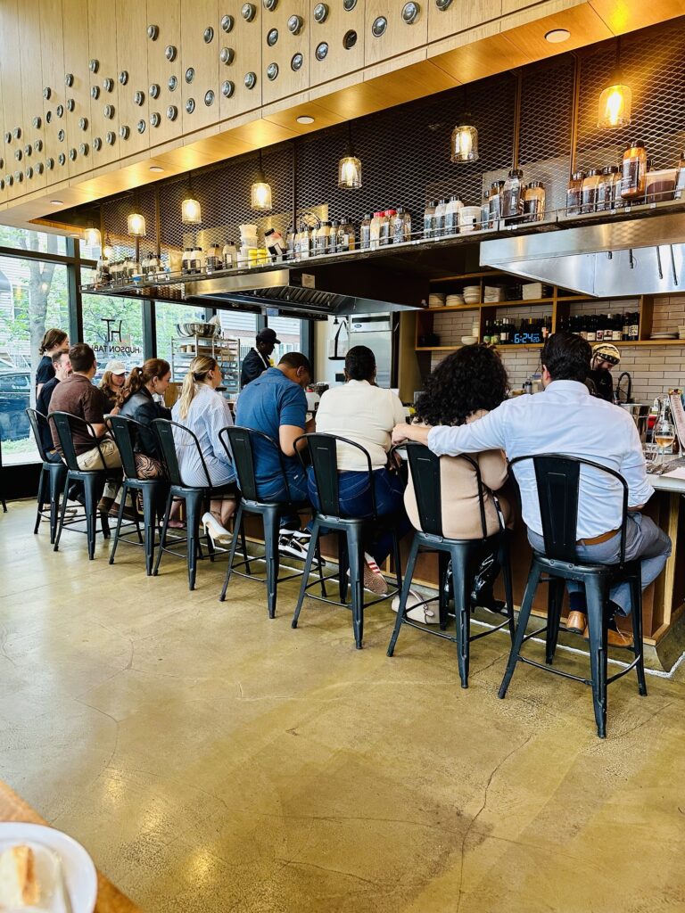 Hudson Table