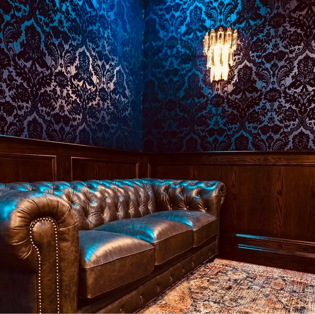 Speakeasies on Long Island