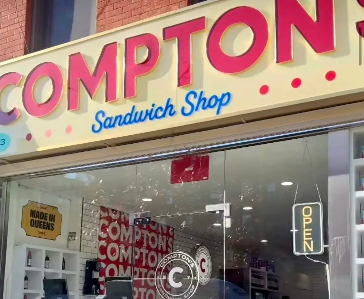 COMPTON'S